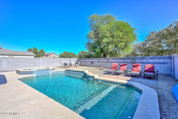 Surprise, AZ 85379,14748 W LARKSPUR Drive