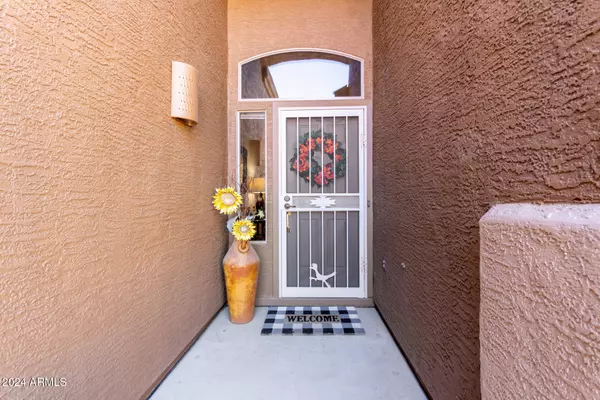 Gold Canyon, AZ 85118,7381 E CANYON WREN Drive