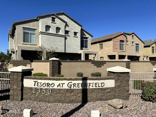 Mesa, AZ 85206,1350 S GREENFIELD Road #1037