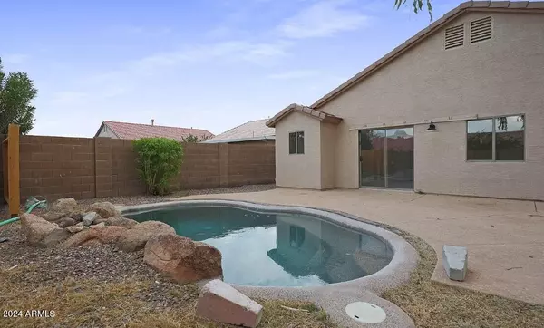 San Tan Valley, AZ 85143,30689 N ROYAL OAK Way