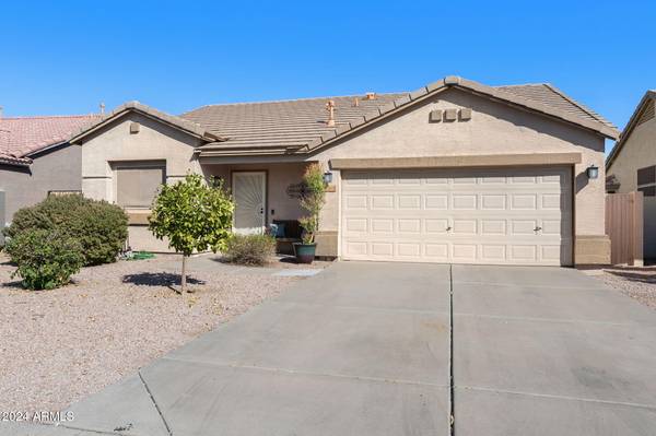 30615 N MAPLE CHASE Drive, San Tan Valley, AZ 85143