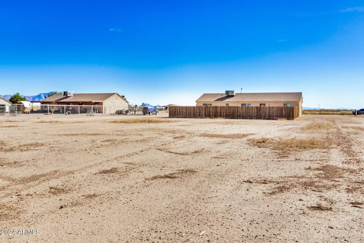 Eloy, AZ 85131,2900 E PALOMA Road #-