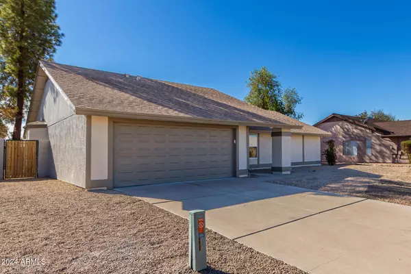 Peoria, AZ 85381,7933 W DREYFUS Drive