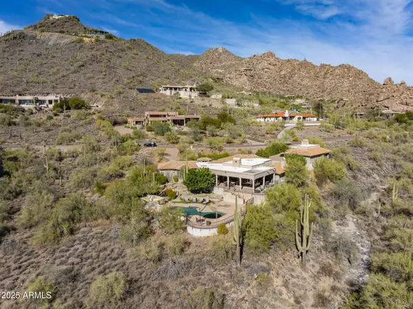 Carefree, AZ 85377,6527 E EL SENDERO Road