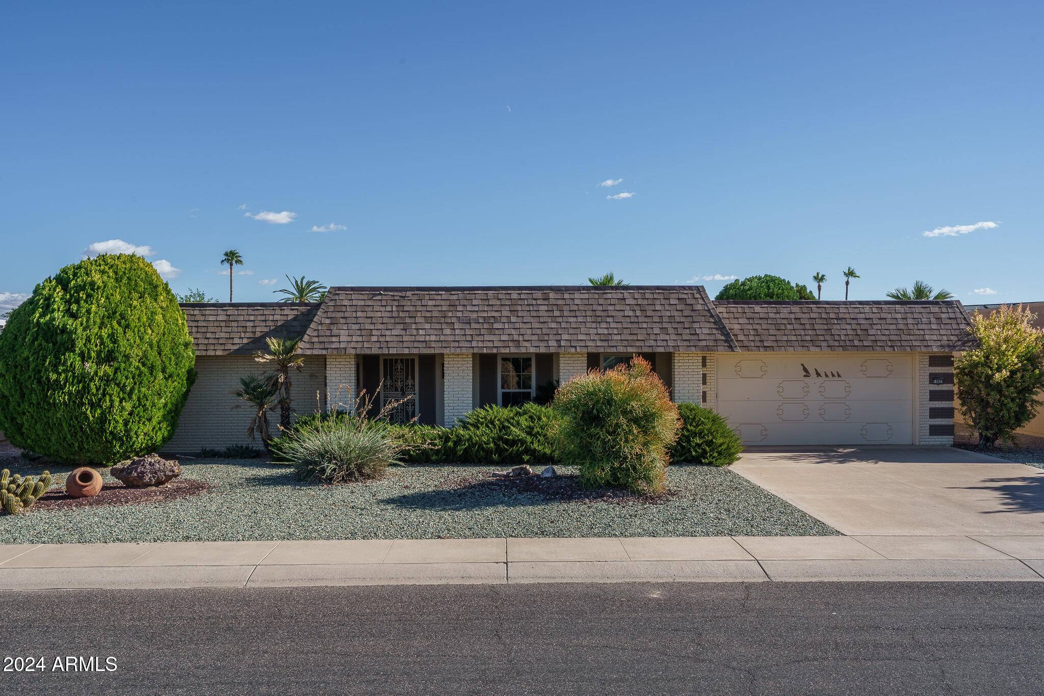 10829 W HIBISCUS Drive, Sun City, AZ 85373