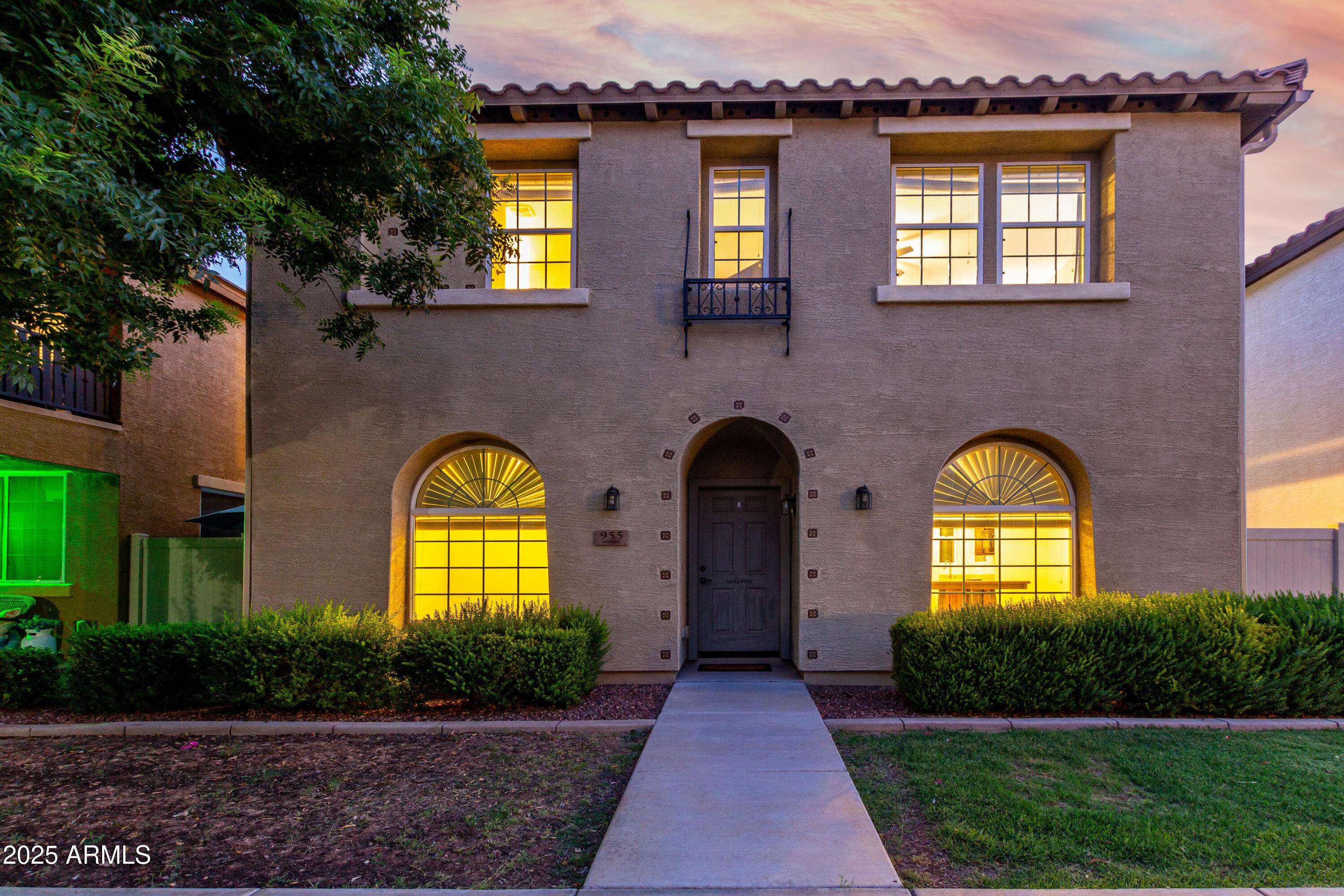 955 S HENRY Lane, Gilbert, AZ 85296