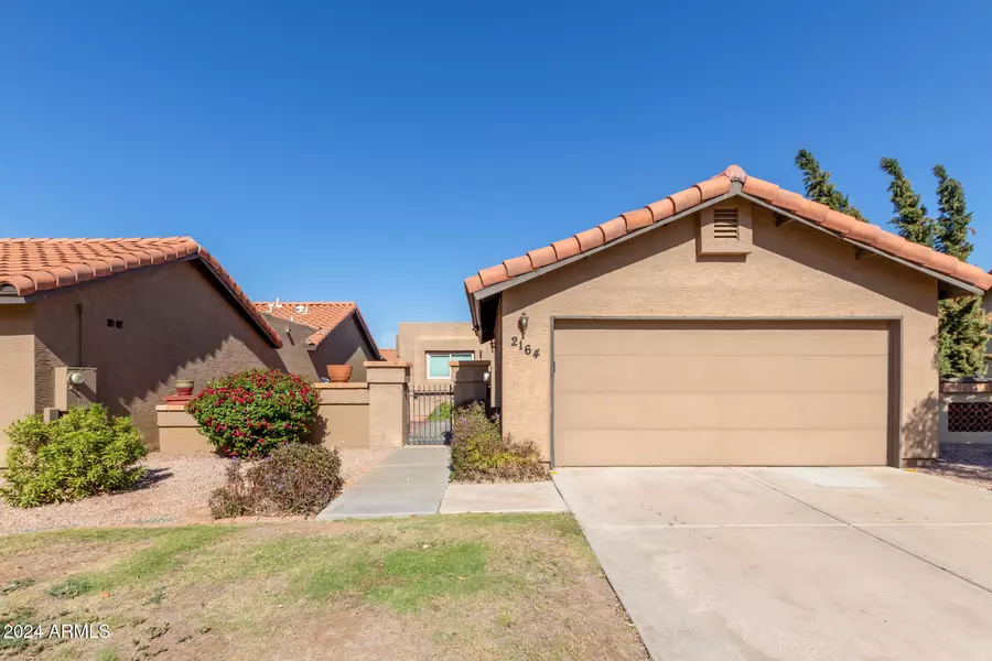 2164 E FAIRVIEW Avenue, Mesa, AZ 85204