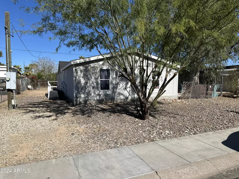 2612 E SANDRA Terrace, Phoenix, AZ 85032