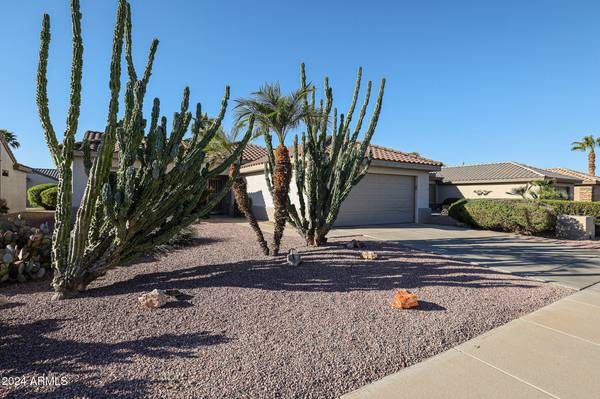 Surprise, AZ 85374,15611 W Desert Crown Way