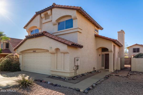 Phoenix, AZ 85044,3940 E SOUTH FORK Drive