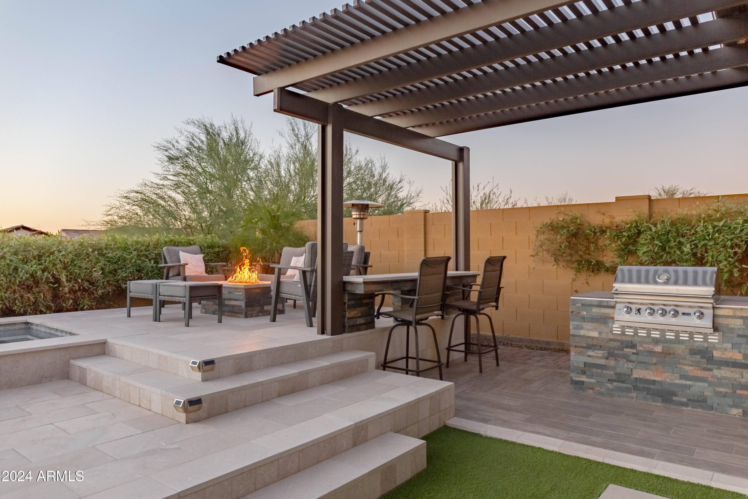 Mesa, AZ 85207,2058 N RED Cliff