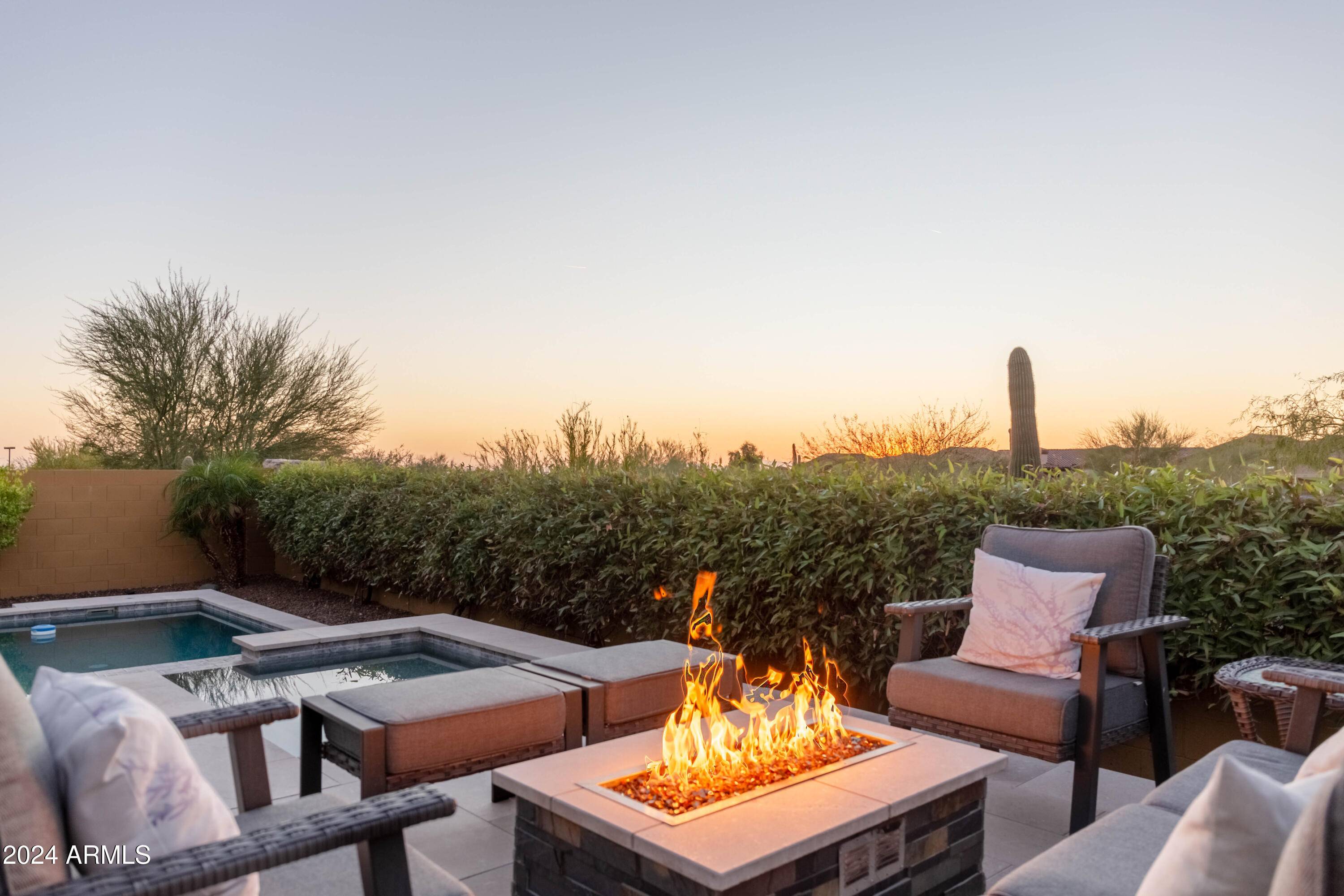 Mesa, AZ 85207,2058 N RED Cliff