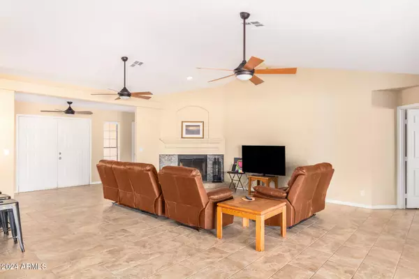 Mesa, AZ 85212,8560 E WATERFORD Circle