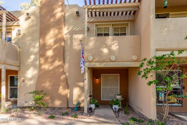 Phoenix, AZ 85020,1425 E DESERT COVE Avenue #35