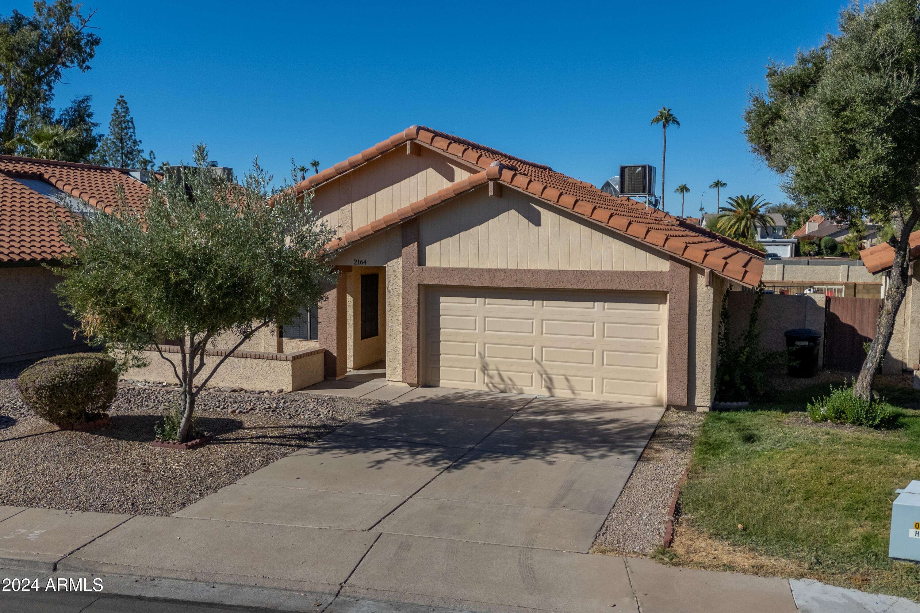 2164 S CATARINA --, Mesa, AZ 85202