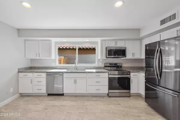 Mesa, AZ 85202,2164 S CATARINA --