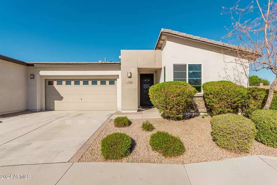 14552 W READE Avenue, Litchfield Park, AZ 85340