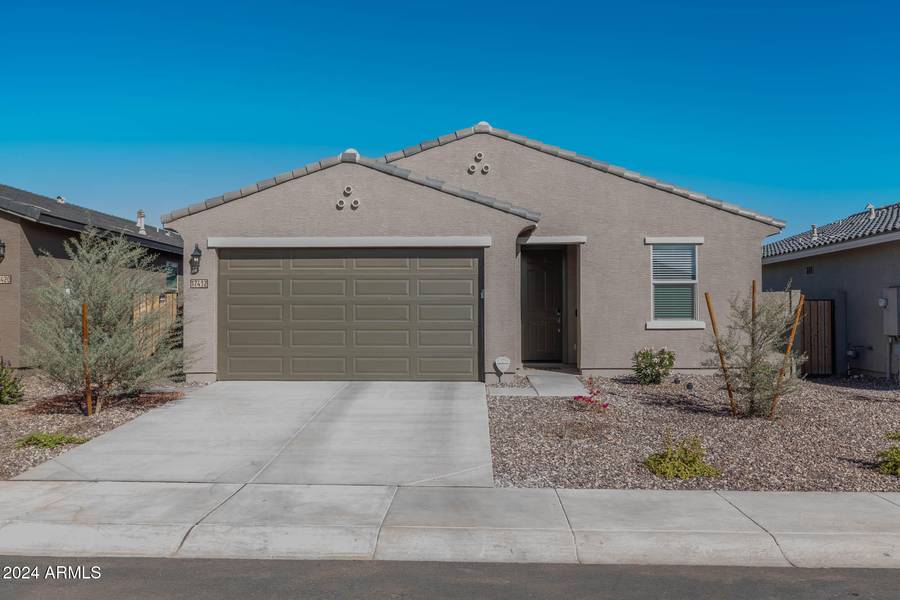 17412 W SUNNYSLOPE Lane, Waddell, AZ 85355