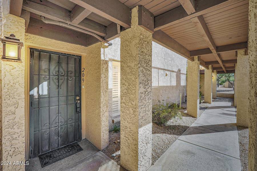 7402 E CAREFREE Drive #209, Carefree, AZ 85377