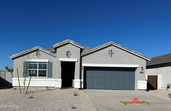 15440 W DESERT HOLLOW Drive, Surprise, AZ 85387