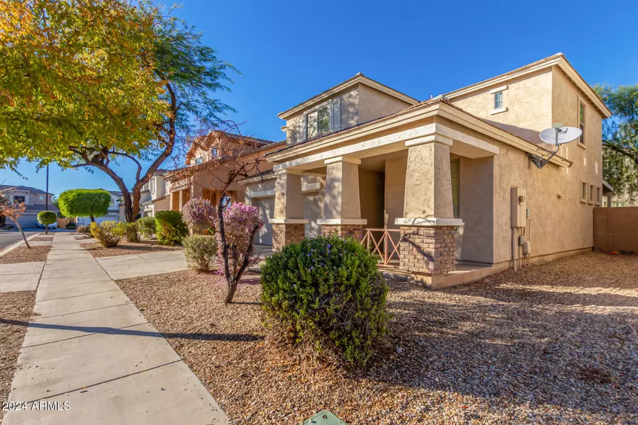 17642 W MANDALAY Lane, Surprise, AZ 85388