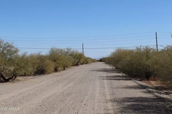 Eloy, AZ 85131,4075 W PALO VERDE Drive #8