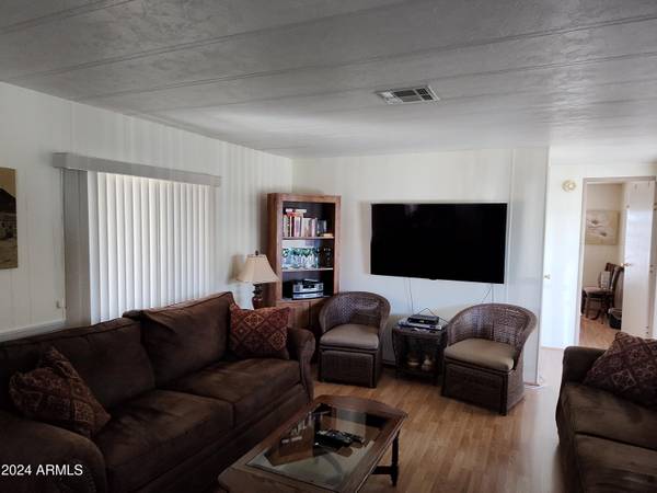 Mesa, AZ 85207,9333 E University Drive #89