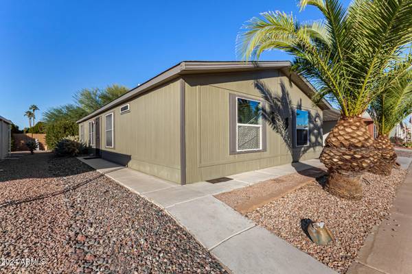 Apache Junction, AZ 85120,2208 W BASELINE Avenue #153