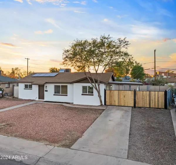 Phoenix, AZ 85051,2971 W TOWNLEY Avenue