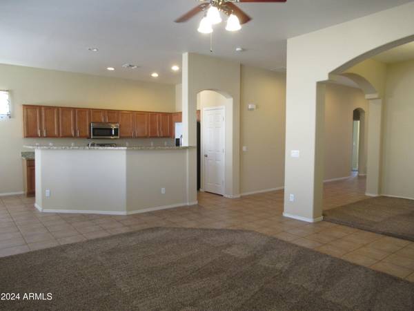 Glendale, AZ 85305,8860 W FRIER Drive