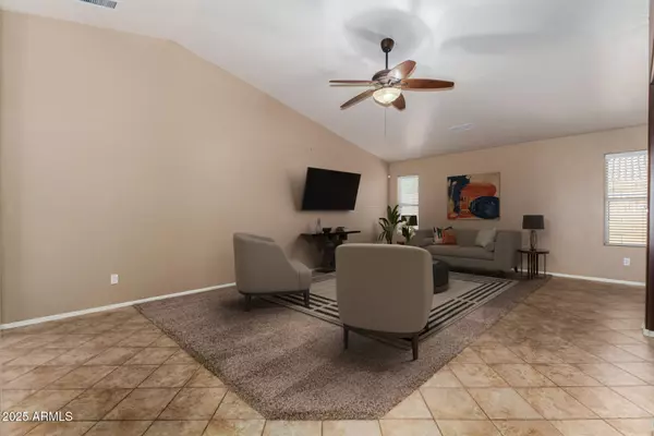 Maricopa, AZ 85138,44043 W CYPRESS Lane