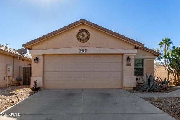 Maricopa, AZ 85138,44043 W CYPRESS Lane