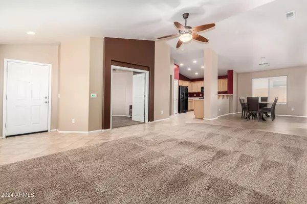 Maricopa, AZ 85138,44043 W CYPRESS Lane