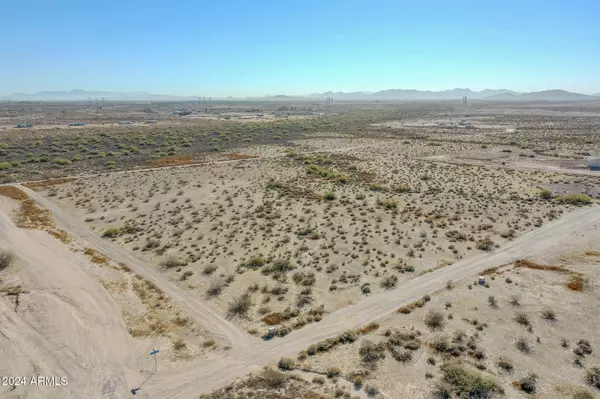 Tonopah, AZ 85354,50642056 S 360th Avenue #-