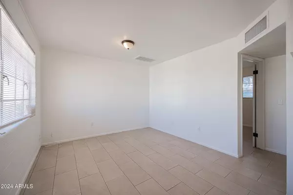 Mesa, AZ 85210,422 S WILBUR Street #D