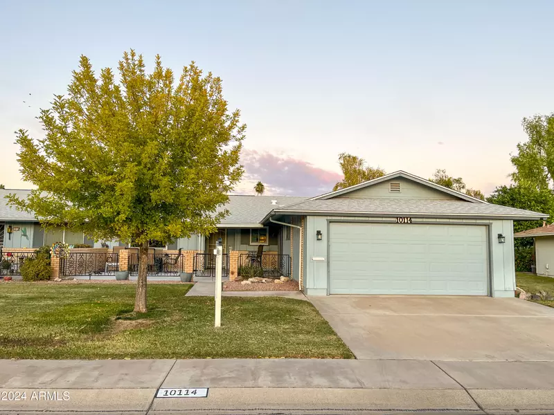 10114 W CANDLEWOOD Drive, Sun City, AZ 85351