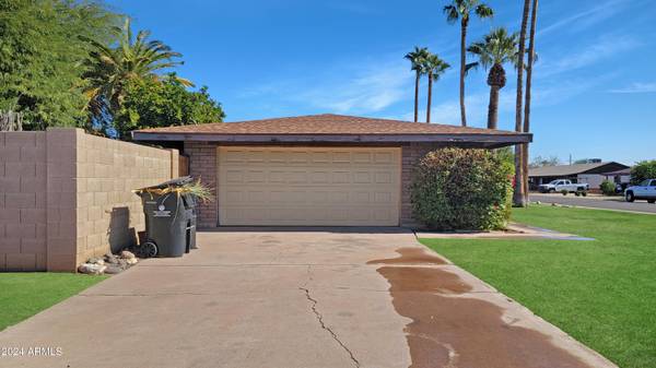 Phoenix, AZ 85033,6288 W PIERSON Street