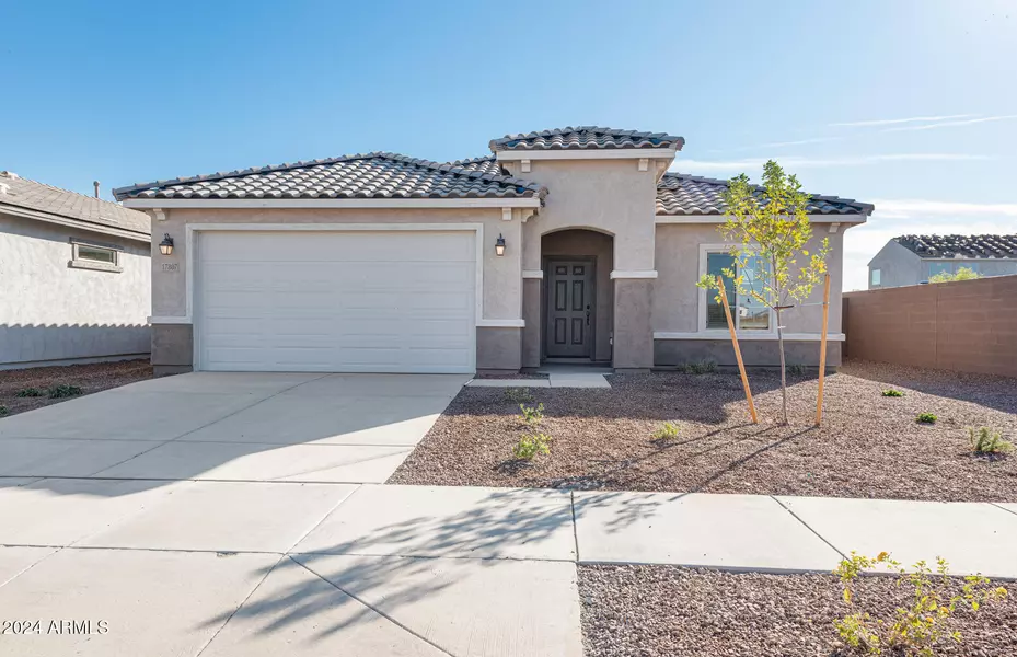 17807 W ENCINAS Lane, Goodyear, AZ 85338