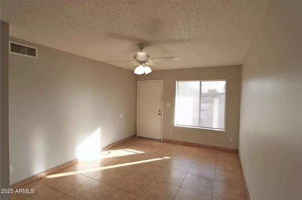 Mesa, AZ 85210,360 E 6TH Avenue #2