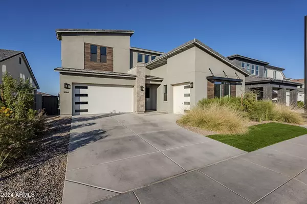 3966 W Antelope Way, San Tan Valley, AZ 85144