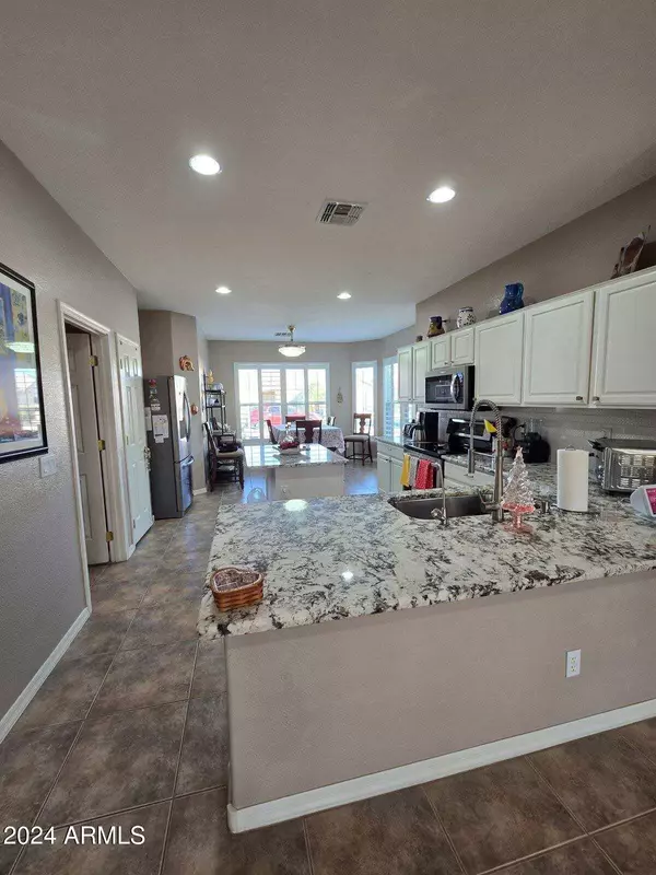 Chandler, AZ 85249,3825 E COUNTY DOWN Drive