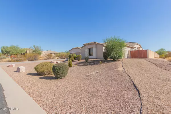 Mesa, AZ 85207,2237 N CALLE LARGO --