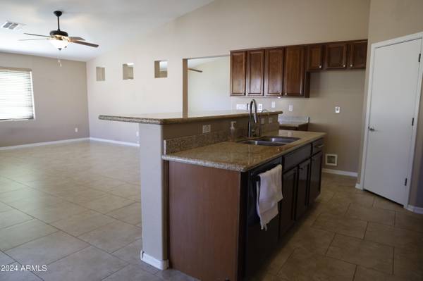 Buckeye, AZ 85326,3311 S 256TH Drive