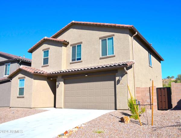 10135 S Rolling Water Drive, Vail, AZ 85641