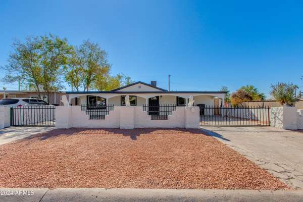 Phoenix, AZ 85009,3525 W Garfield Street