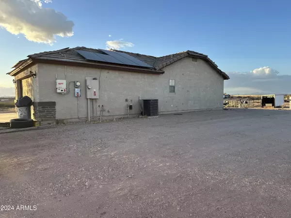 Tonopah, AZ 85354,33202 W ARDMORE Road