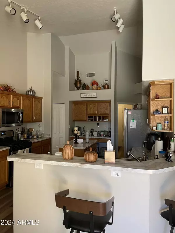 Mesa, AZ 85207,3060 N RIDGECREST Drive #204