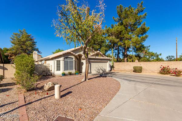 Gilbert, AZ 85233,10 S TIAGO Drive