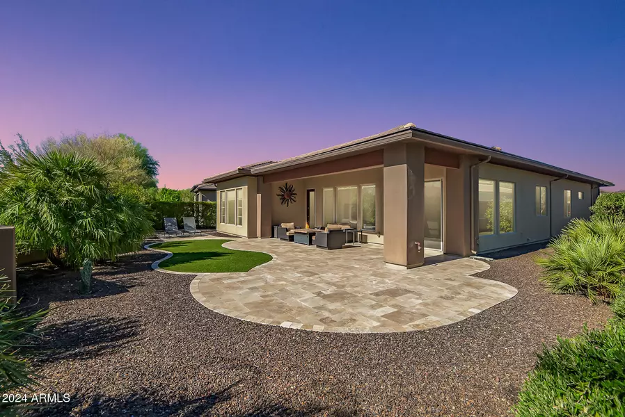 13329 W LONE TREE Trail, Peoria, AZ 85383