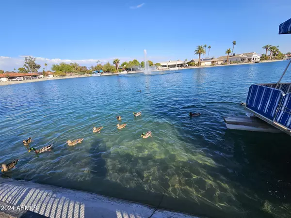13869 N BUCCANEER Way, Sun City, AZ 85351